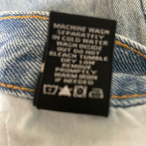 Rue 21 faded asymmetrical snap jeans with flames on the back pocket size 14 - Picture 5 of 6